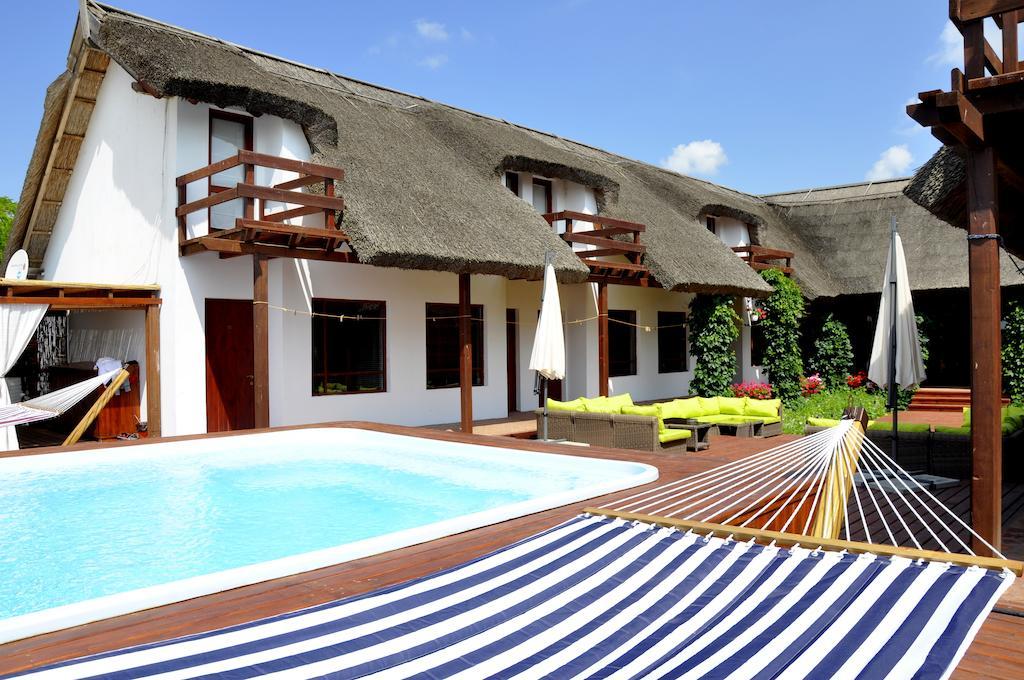 Doi Capitani Hotel Crisan  Exterior foto