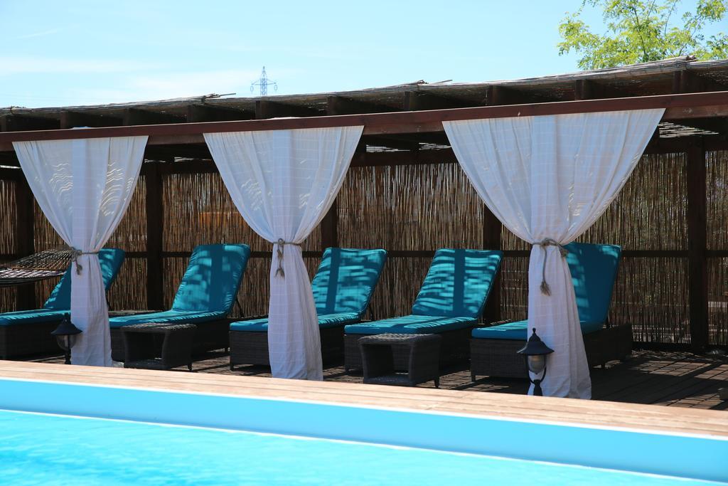 Doi Capitani Hotel Crisan  Exterior foto